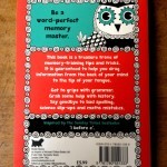 Rückseite eines englischen Buchs über Eselsbrücken: rot mit Eule. "Be a word-perfect memory master"